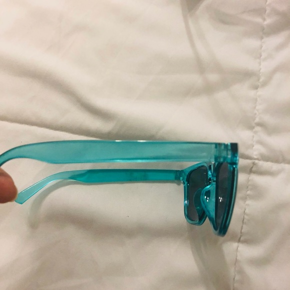 Sunglasses lot NWOT - Picture 6 of 9